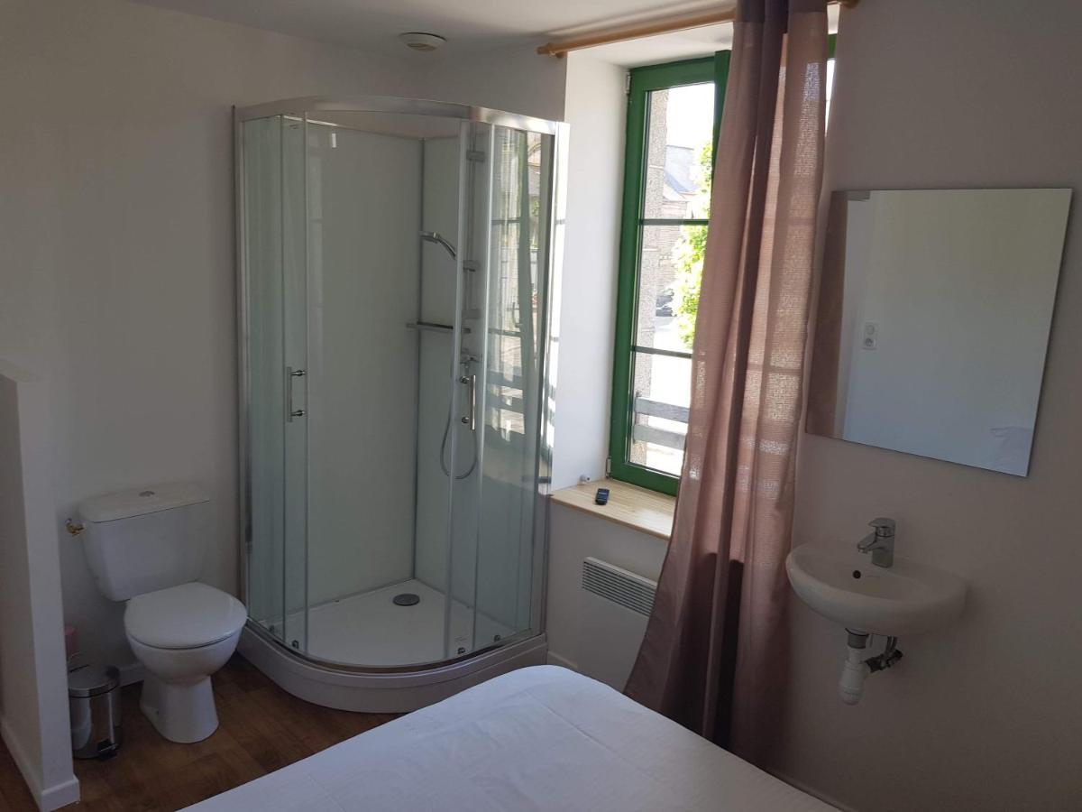 Chambres / Bedroom Pleine-Fougeres Exterior photo